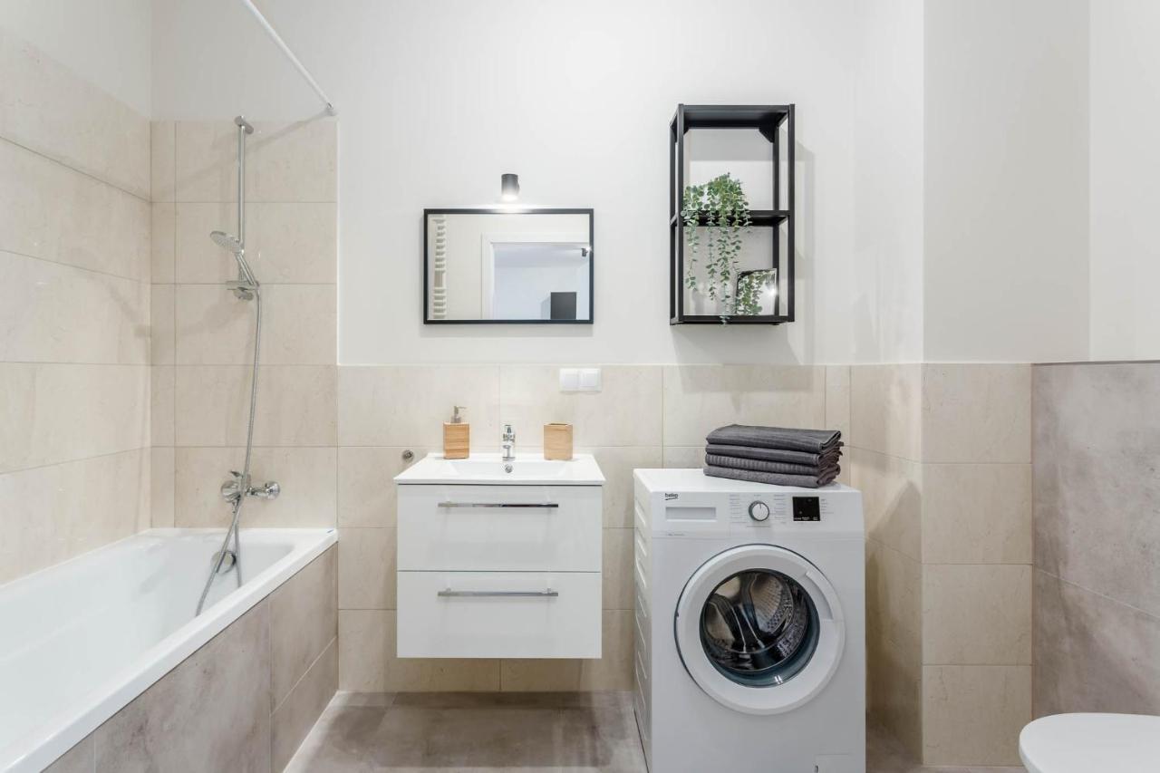 Chill Apartments Warsaw Airport Luaran gambar