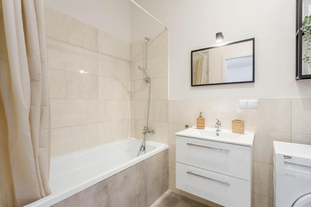 Chill Apartments Warsaw Airport Luaran gambar