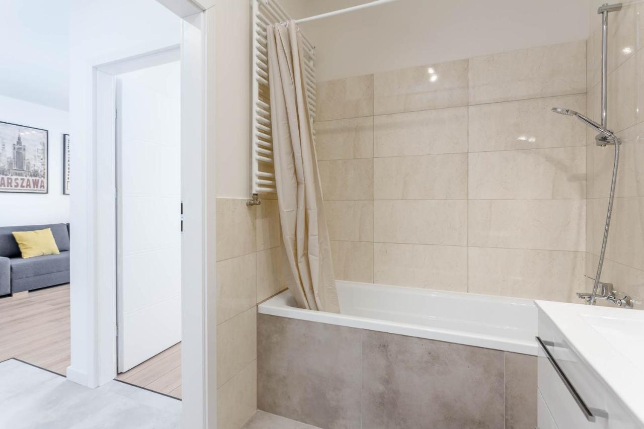 Chill Apartments Warsaw Airport Luaran gambar