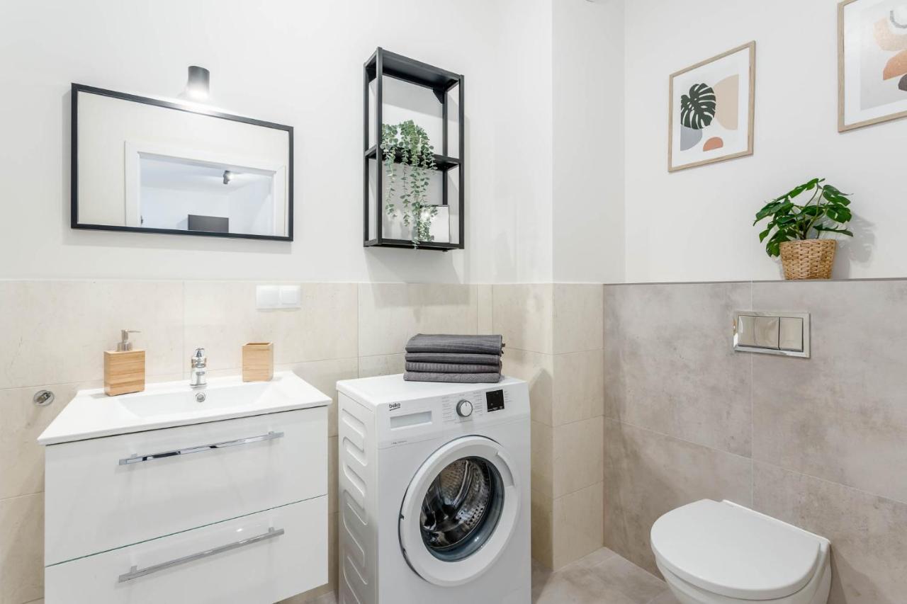 Chill Apartments Warsaw Airport Luaran gambar